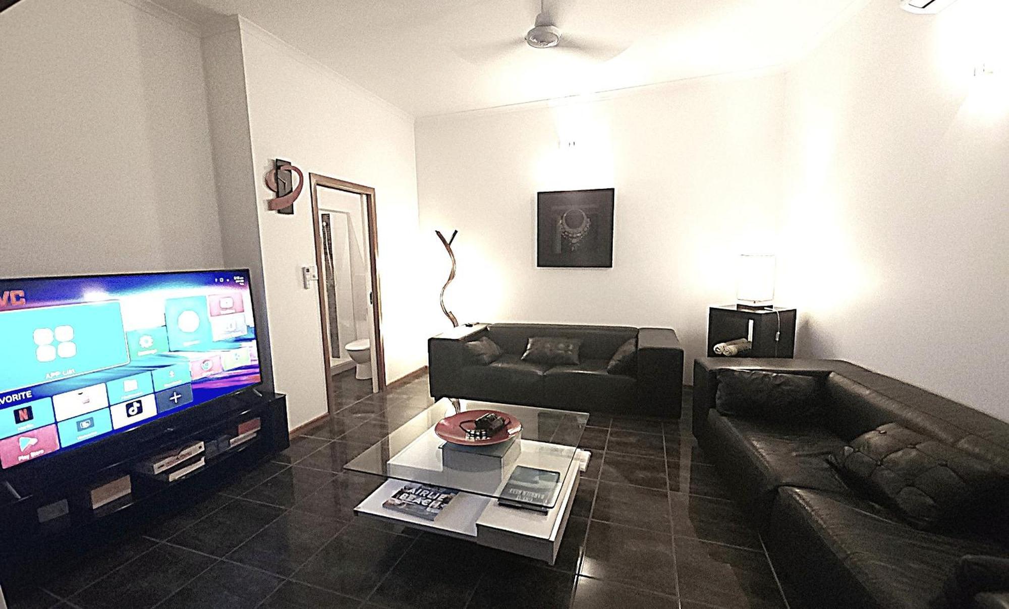 Bella Vista On Nara Pets Welcome แอร์ลีบีช ภายนอก รูปภาพ